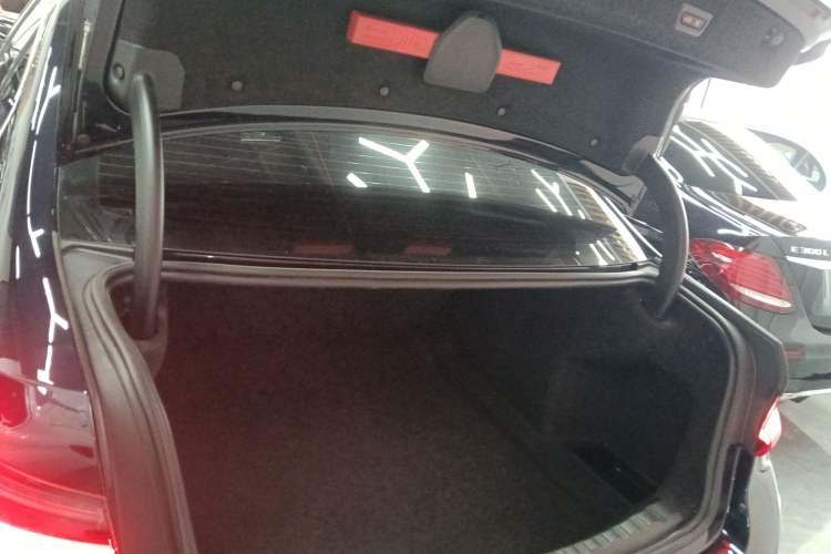 Used BMW 3 Series 2024 325Li M Sport Package Trunk