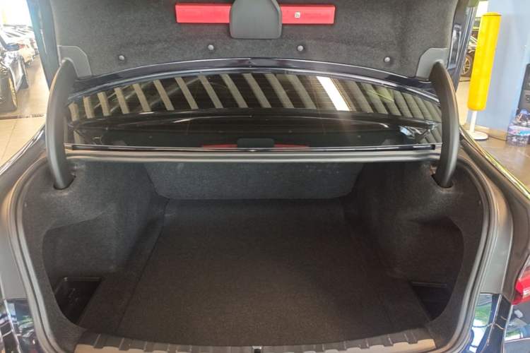 Used BMW 3 Series 2024 325Li M Sport Package Trunk