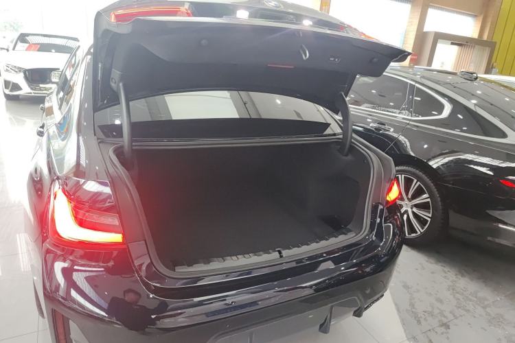 Used BMW 3 Series 2024 325Li M Sport Package Trunk