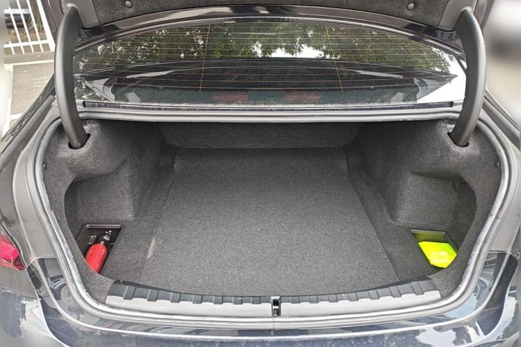 Used BMW 3 Series 2024 325Li M Sport Night Edition Package Trunk
