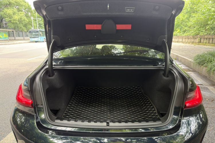 Used BMW 3 Series 2024 325Li M Sport Night Edition Package Trunk