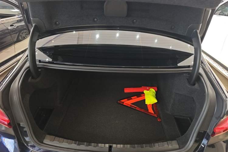 Used BMW 3 Series 2024 325Li M Sport Package Trunk