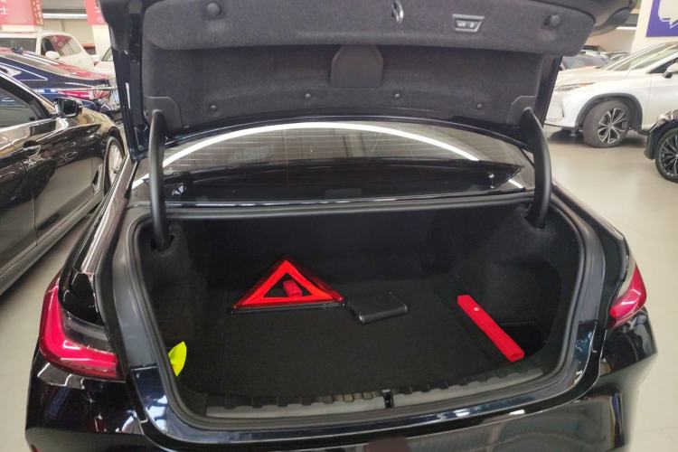 Used BMW 3 Series 2024 325Li M Sport Night Edition Package Trunk