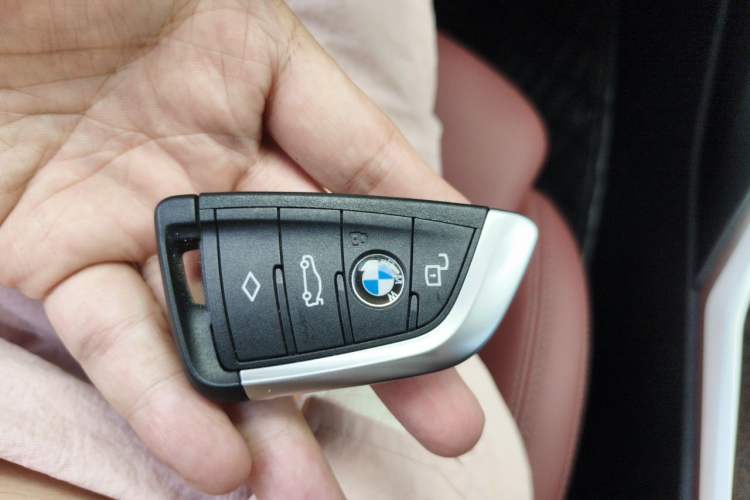 Used BMW 3 Series 2024 325Li M Sport Package Vehicle Key