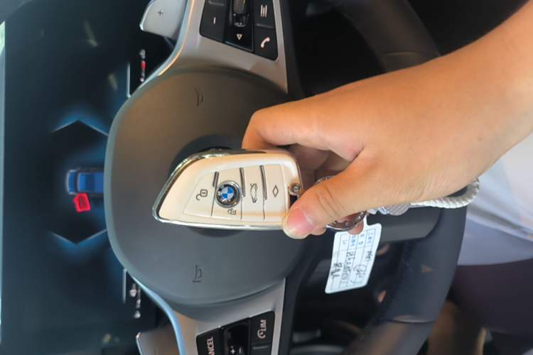 Used BMW 3 Series 2024 325i M Sport Night Edition Package Vehicle Key