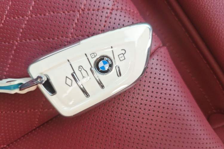 Used BMW 3 Series 2024 325Li M Sport Night Edition Package Vehicle Key