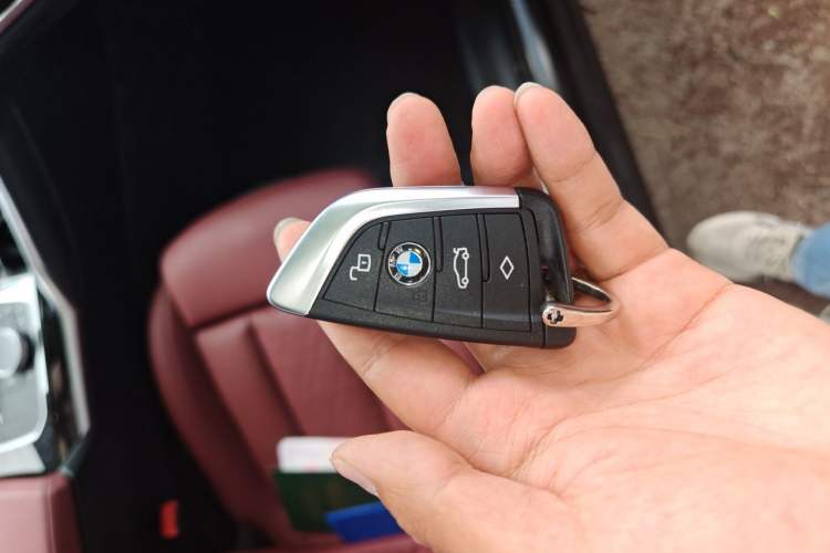 Used BMW 3 Series 2024 325Li M Sport Package Vehicle Key
