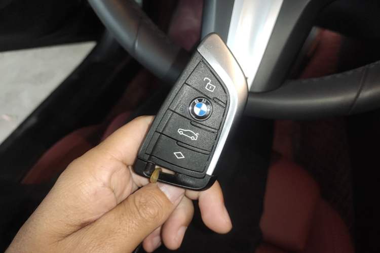 Used BMW 3 Series 2024 325Li M Sport Package Vehicle Key