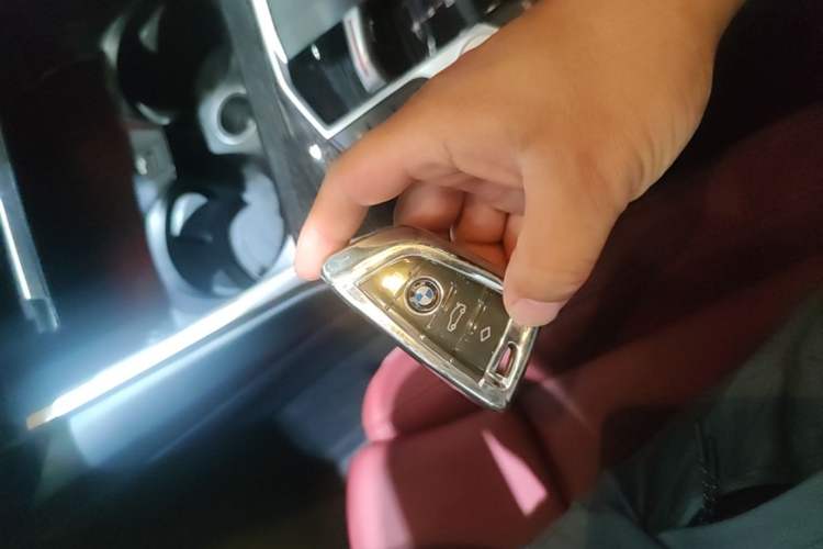 Used BMW 3 Series 2024 325Li M Sport Package Vehicle Key
