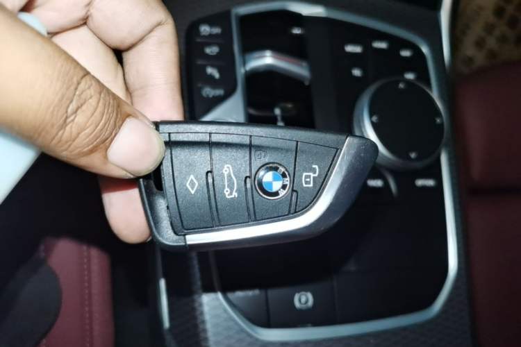 Used BMW 3 Series 2024 325Li M Sport Night Edition Package Vehicle Key