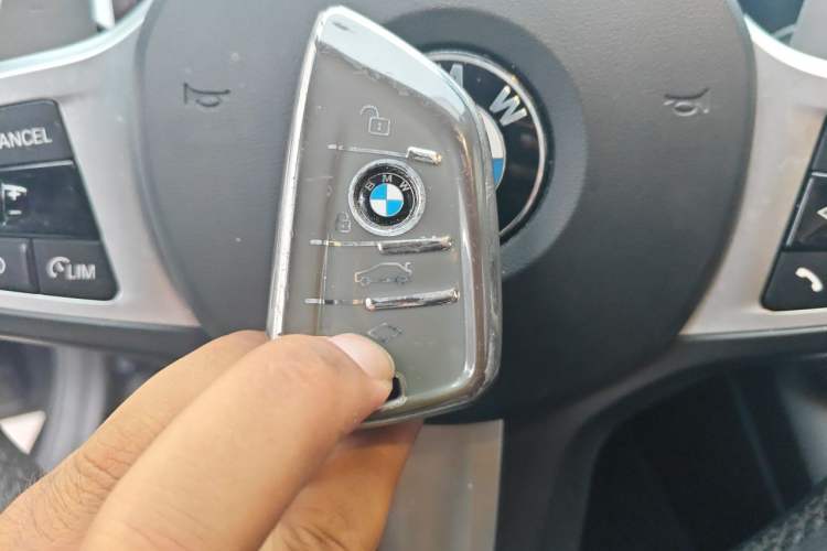 Used BMW 3 Series 2024 325Li M Sport Package Vehicle Key