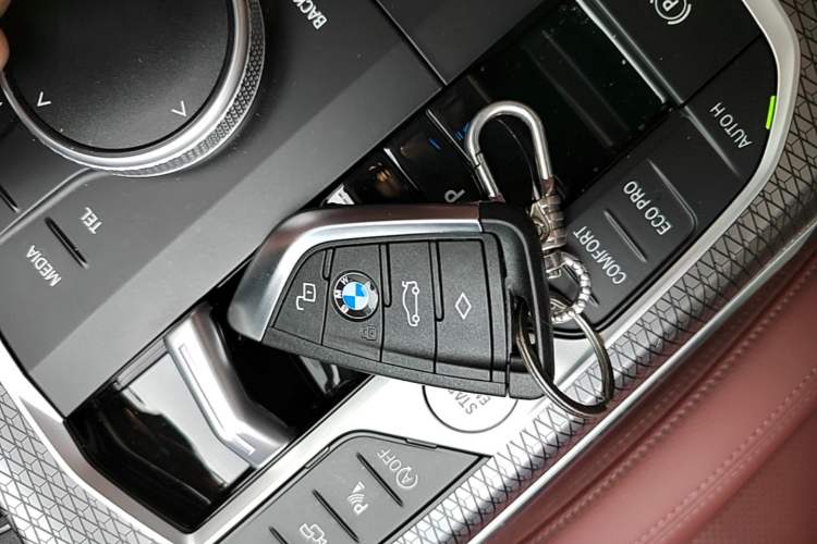 Used BMW 3 Series 2024 325Li M Sport Night Edition Package Vehicle Key