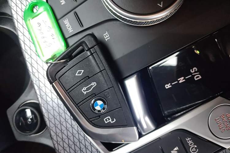 Used BMW 3 Series 2024 325Li M Sport Night Edition Package Vehicle Key