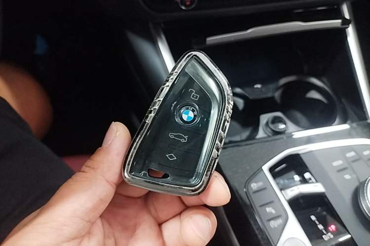 Used BMW 3 Series 2024 325Li M Sport Package Vehicle Key