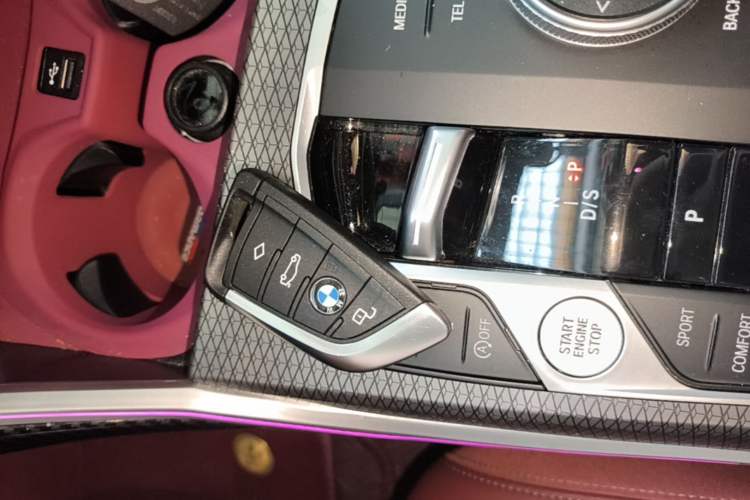 Used BMW 3 Series 2024 325Li M Sport Night Edition Package Vehicle Key