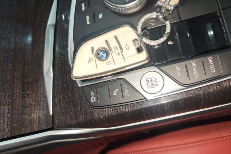 Used BMW 3 Series 2024 325Li M Sport Package Vehicle Key