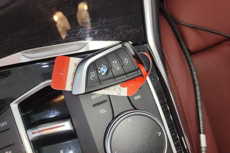 Used BMW 3 Series 2024 325Li M Sport Package Vehicle Key