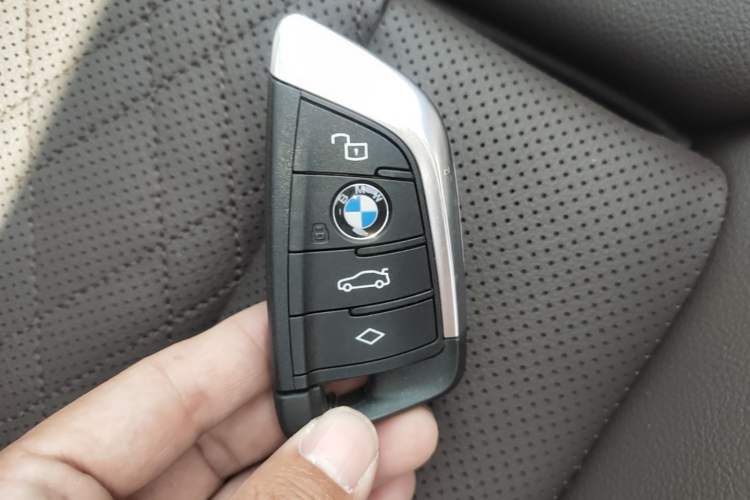 Used BMW 3 Series 2024 325Li M Sport Night Edition Package Vehicle Key