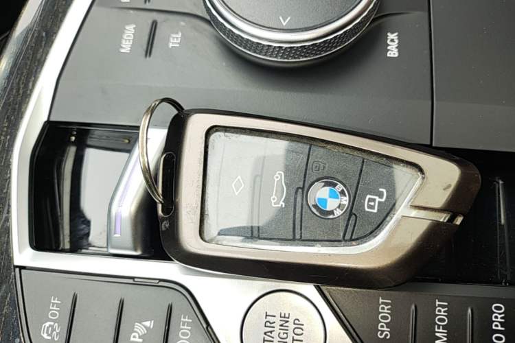 Used BMW 3 Series 2024 325Li M Sport Package Vehicle Key
