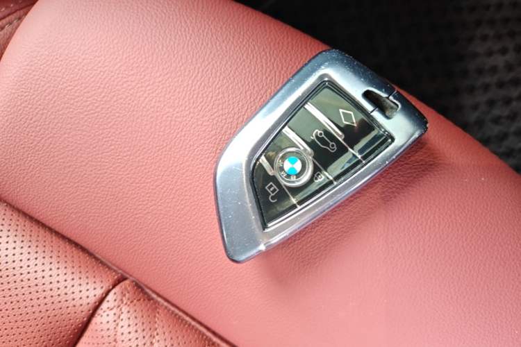 Used BMW 3 Series 2024 325Li M Sport Night Edition Package Vehicle Key