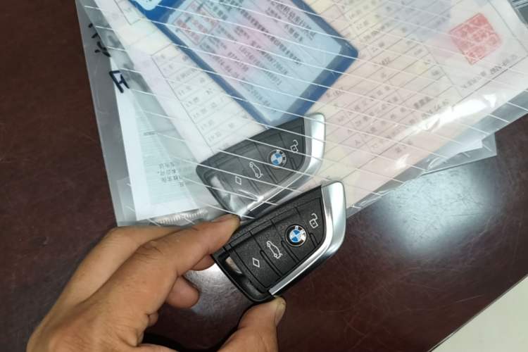 Used BMW 3 Series 2024 325i M Sport Night Edition Package Vehicle Key