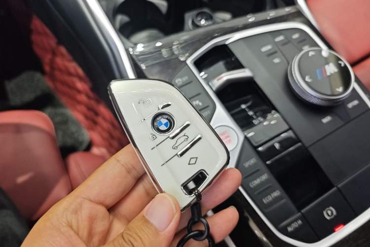 Used BMW 3 Series 2024 325Li M Sport Package Vehicle Key