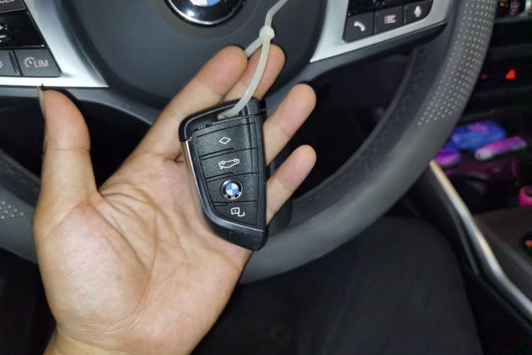 Used BMW 3 Series 2024 325Li M Sport Night Edition Package Vehicle Key