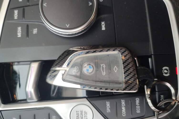 Used BMW 3 Series 2024 325i M Sport Package Vehicle Key