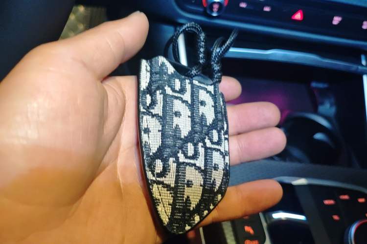 Used BMW 3 Series 2024 325Li M Sport Night Edition Package Vehicle Key