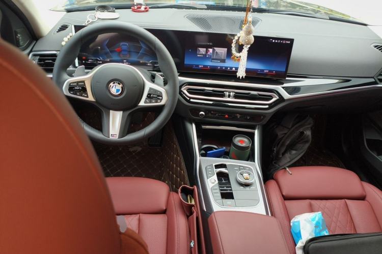 Used BMW 3 Series 2024 325Li M Sport Night Edition Package Center Console