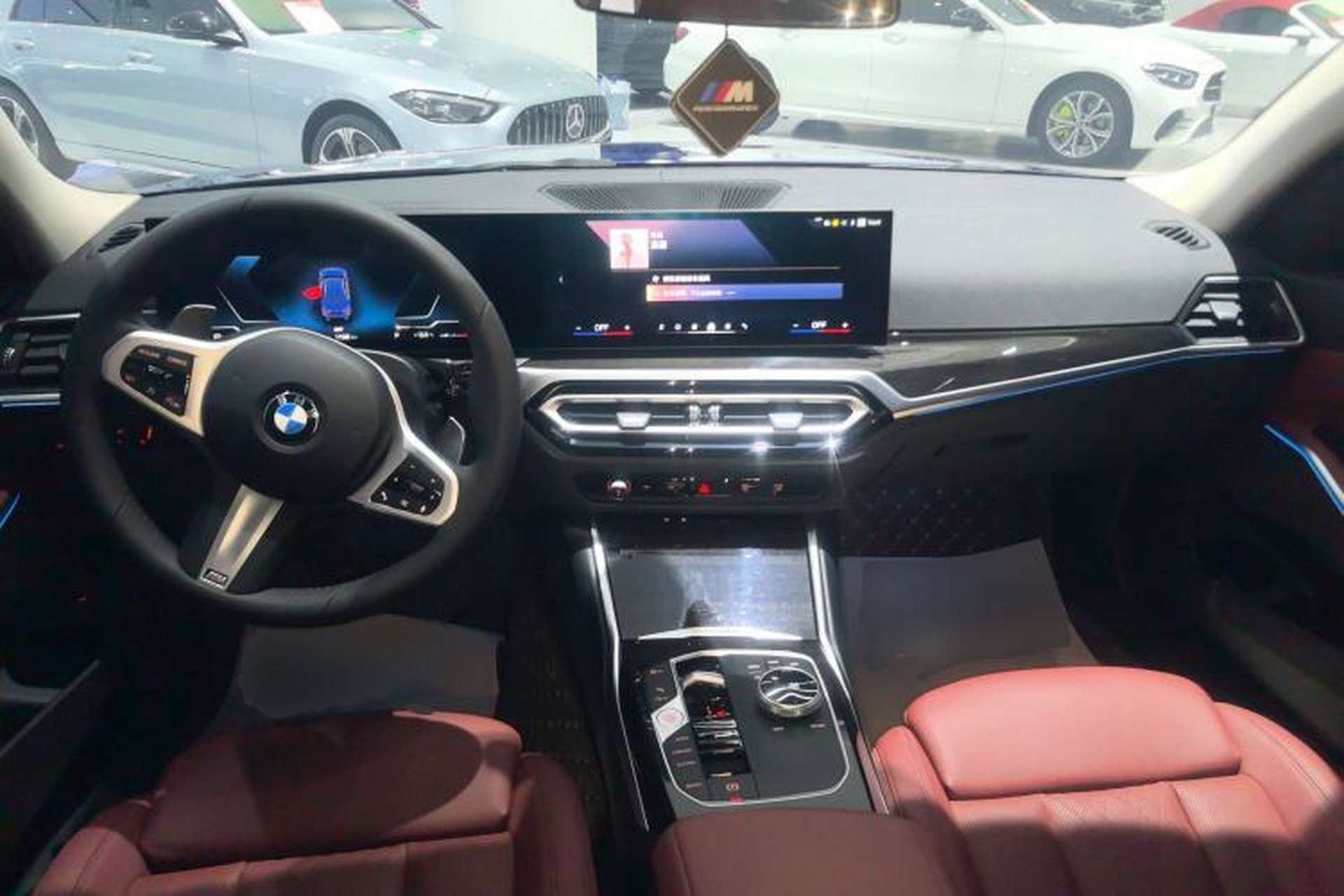 Used BMW 3 Series 2024 325Li M Sport Package Center Console