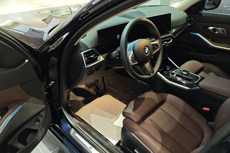 Used BMW 3 Series 2024 325Li M Sport Package Driver Seat