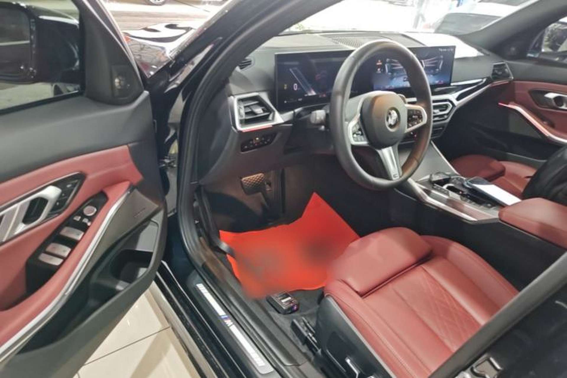Used BMW 3 Series 2024 325i M Sport Night Edition Package Driver Seat