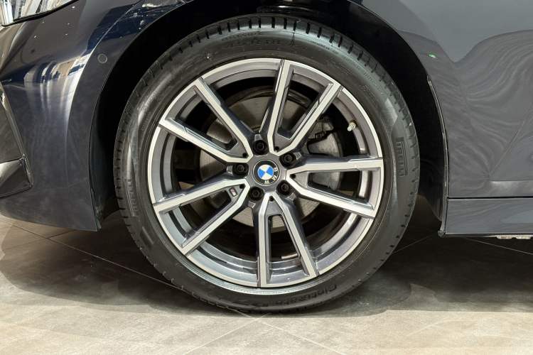 Used BMW 3 Series 2024 325Li M Sport Package Exterior 8
