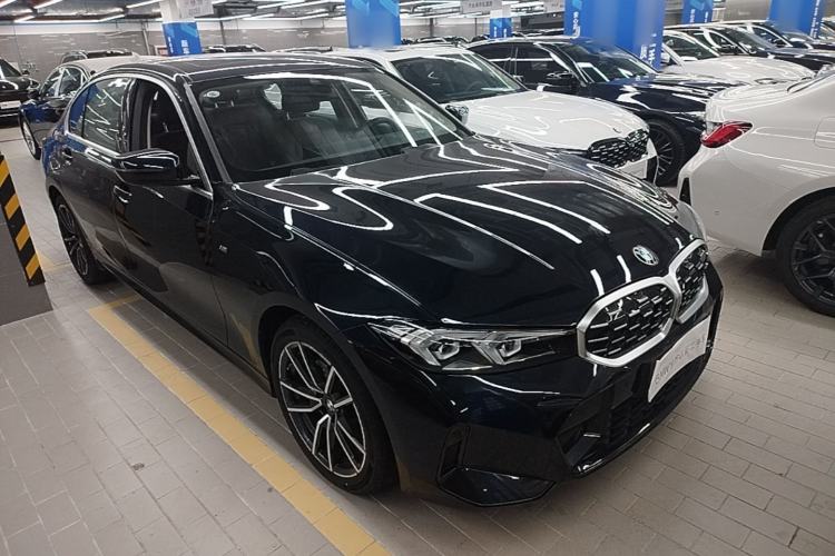 Used BMW 3 Series 2024 325Li M Sport Package Front Right 45 Deg