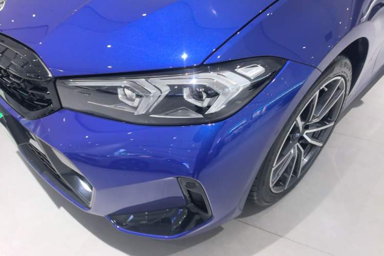 Used BMW 3 Series 2024 325Li M Sport Package Left Front Headlight