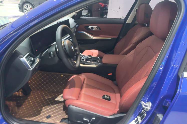 Used BMW 3 Series 2024 325Li M Sport Package Left Front Seat