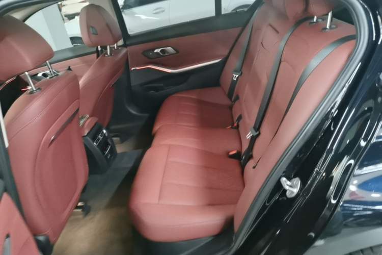 Used BMW 3 Series 2024 325Li M Sport Night Edition Package Left Rear Seat