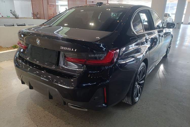 Used BMW 3 Series 2024 325Li M Sport Package Rear Right 45 Deg