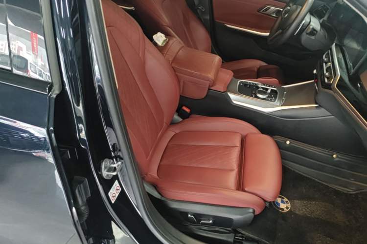 Used BMW 3 Series 2024 325Li M Sport Night Edition Package Right Front Seat