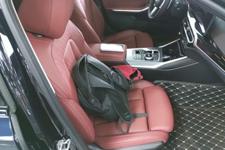 Used BMW 3 Series 2024 325Li M Sport Night Edition Package Right Front Seat