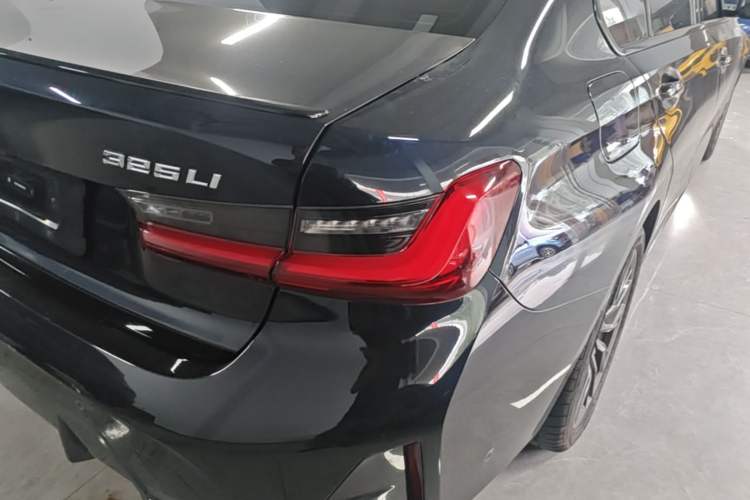 Used BMW 3 Series 2024 325Li M Sport Night Edition Package Right Rear Taillight