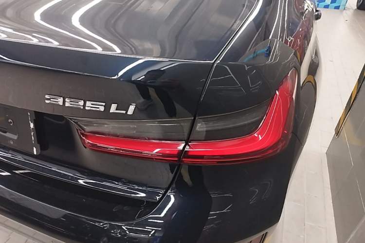 Used BMW 3 Series 2024 325Li M Sport Package Right Rear Taillight