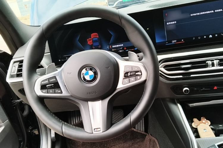 Used BMW 3 Series 2024 325i M Sport Night Edition Package Steering Wheel