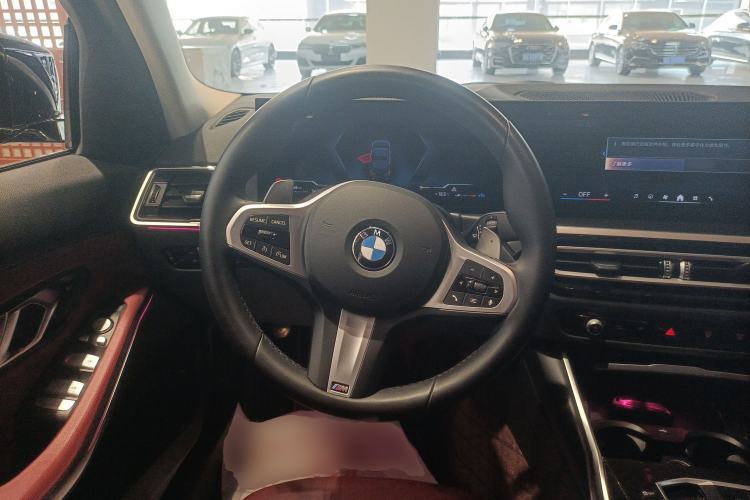 Used BMW 3 Series 2024 325Li M Sport Package Steering Wheel