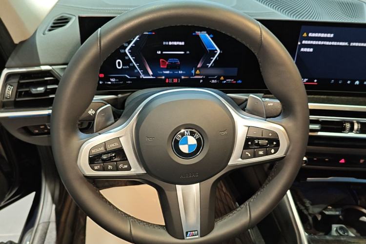 Used BMW 3 Series 2024 325Li M Sport Package Steering Wheel