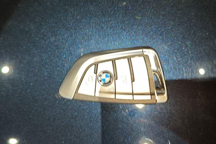 Used BMW 3 Series 2024 325Li M Sport Package Vehicle Key