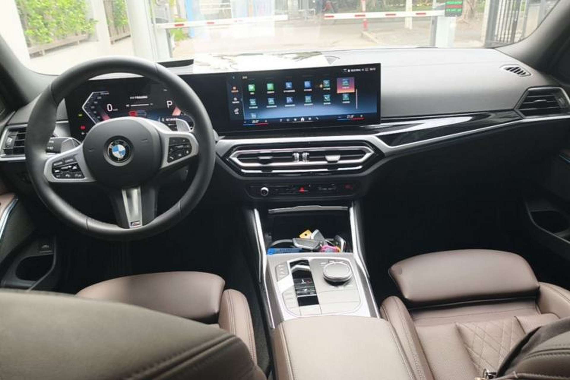 Used BMW 3 Series 2024 330Li M Sport Night Edition Package Center Console