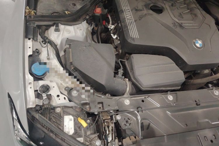 Used BMW 3 Series 2024 325Li xDrive M Sport Package Engine Bay Right
