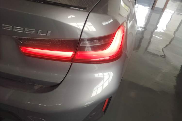 Used BMW 3 Series 2024 325Li M Sport Night Edition Package Exterior 3